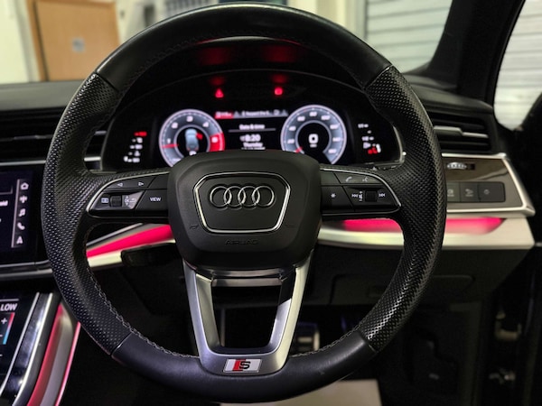 Used Audi Q7 2021 for sale - 76287439: Photo 13