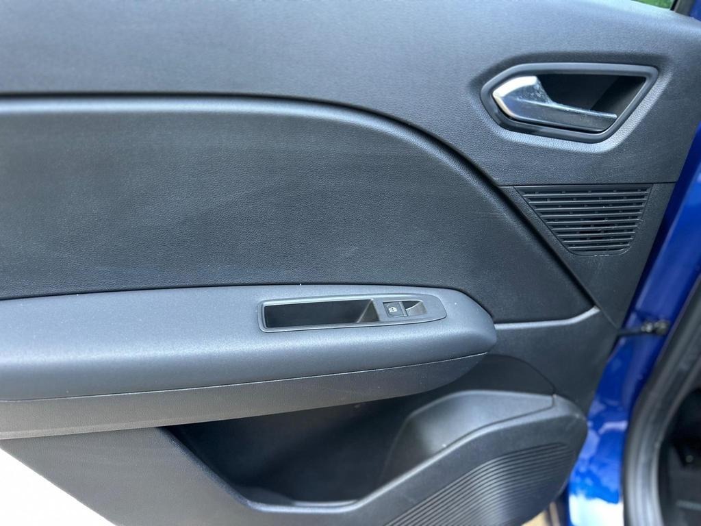 Used Renault Captur 2022 for sale - 76505641: Photo 39