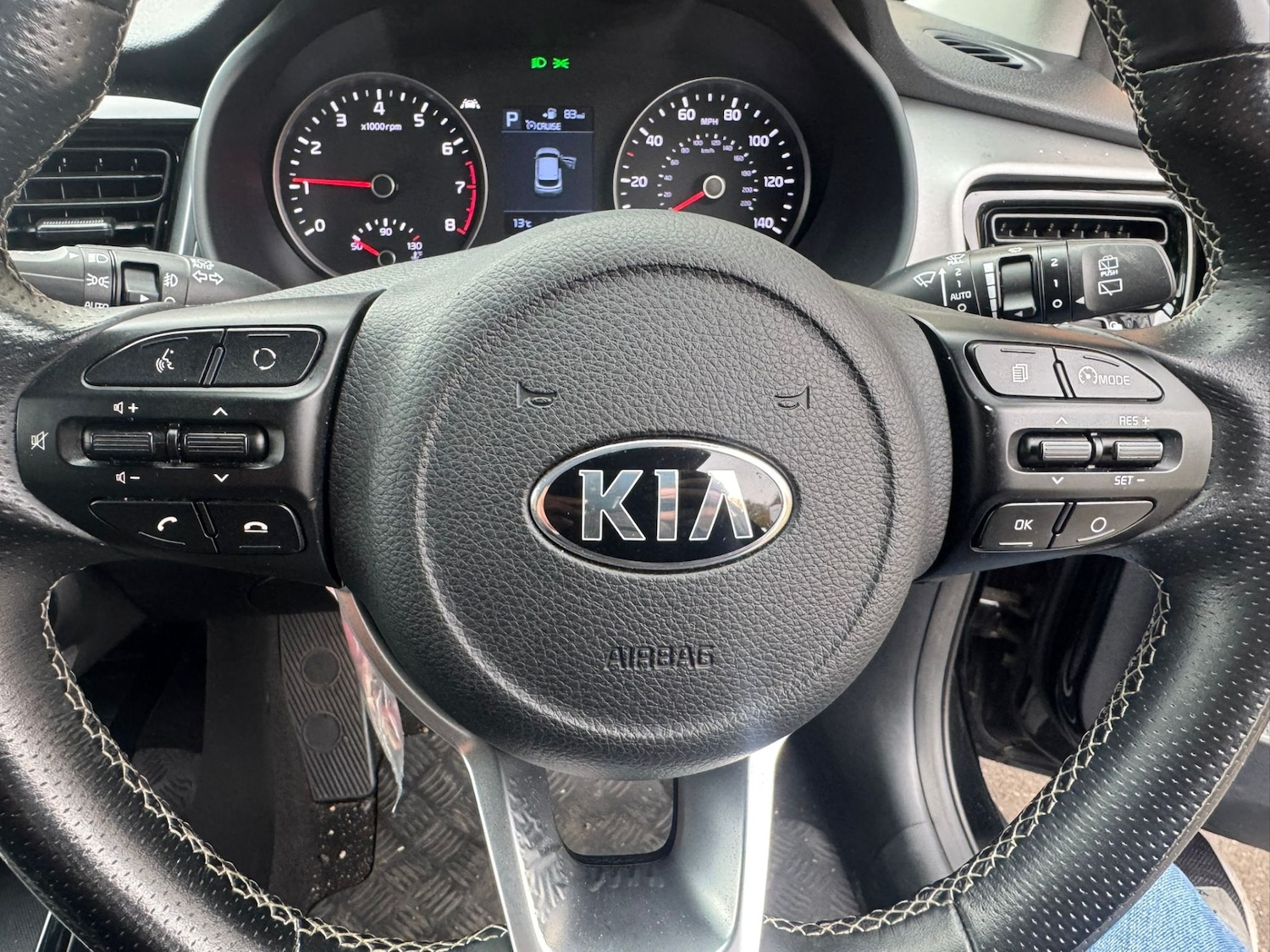 Used Kia Stonic 2020 for sale - 76541745: Photo 12