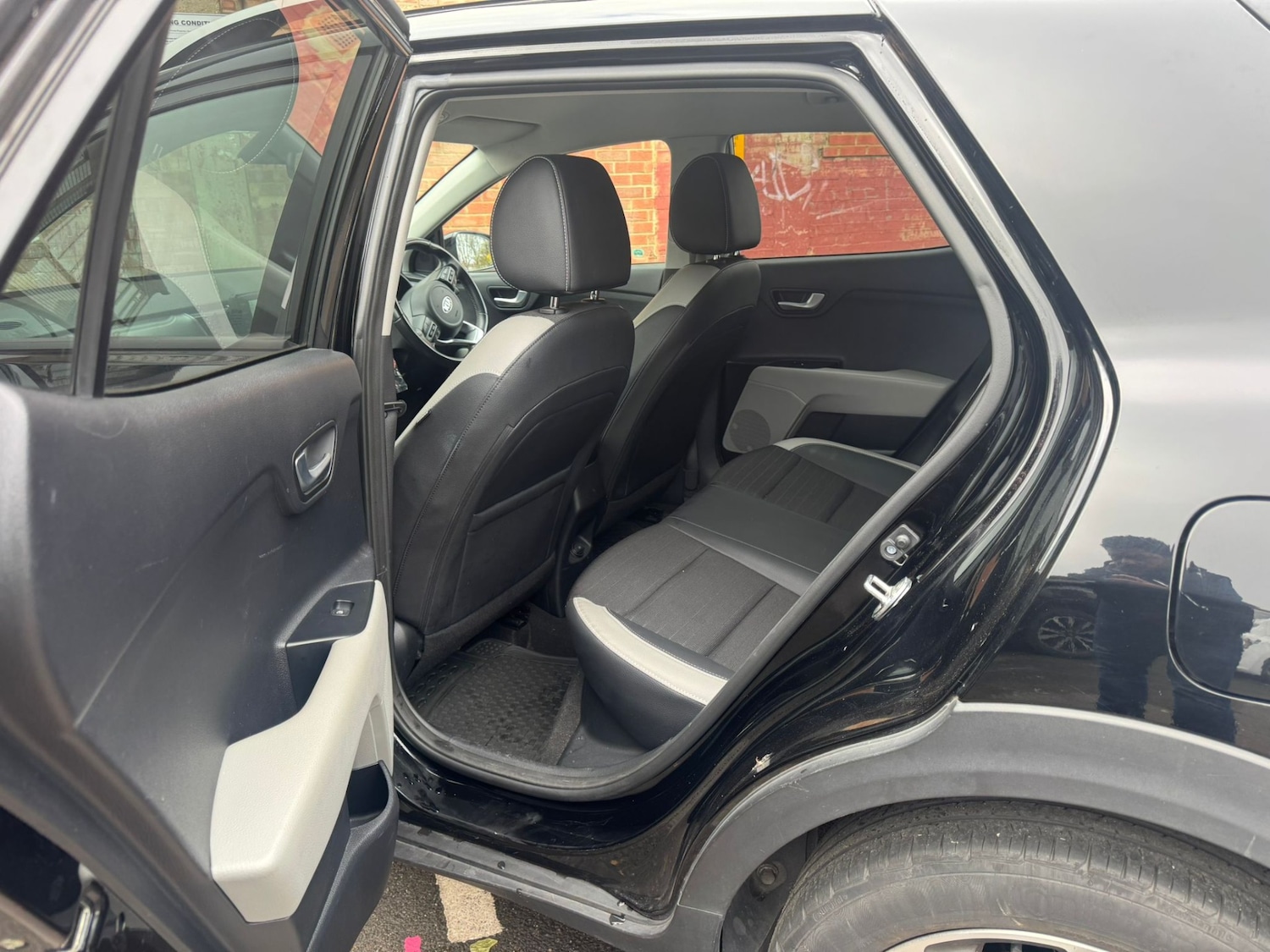 Used Kia Stonic 2020 for sale - 76541745: Photo 25