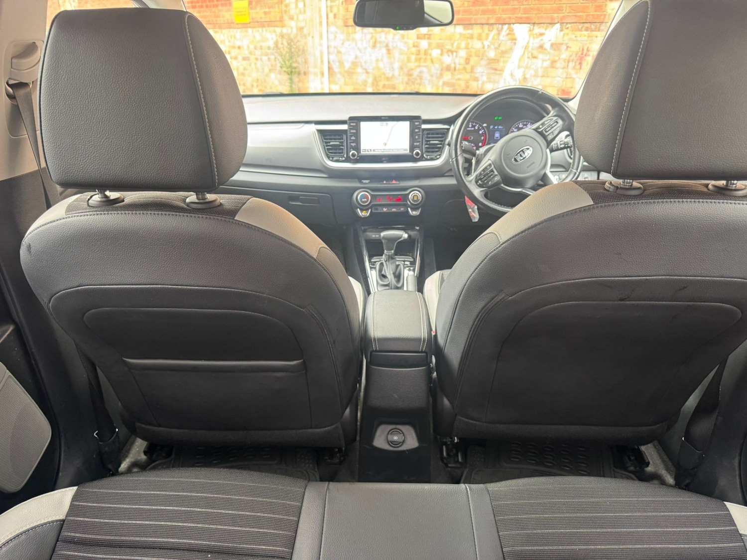 Used Kia Stonic 2020 for sale - 76541745: Photo 26