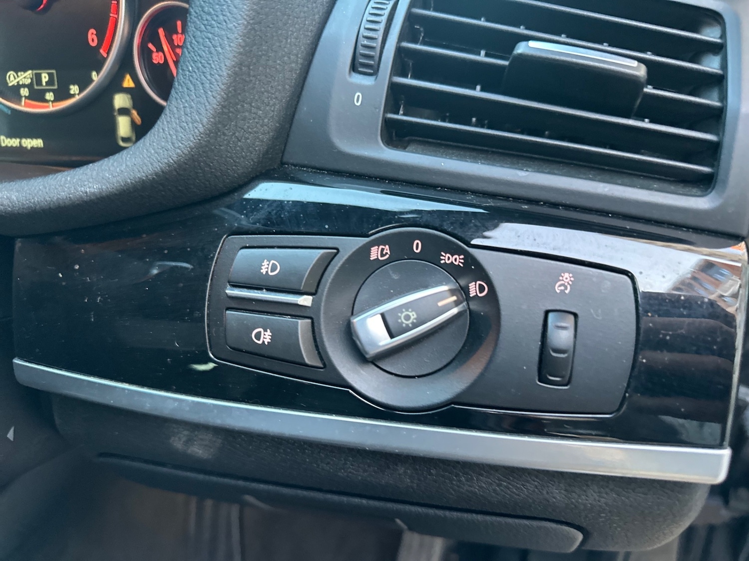 Used BMW X4 2015 for sale - 76491267: Photo 19