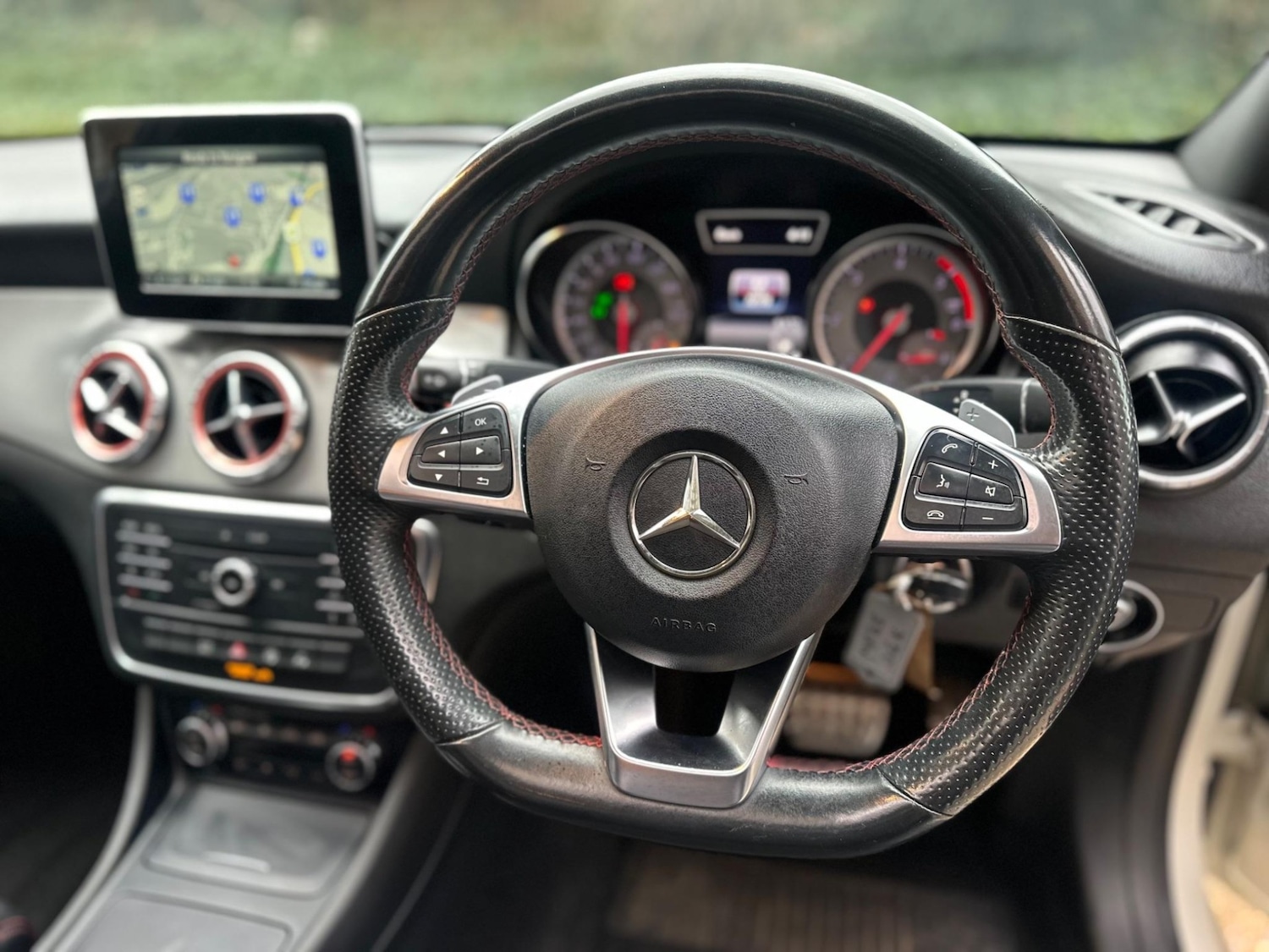 Used Mercedes-Benz CLA 2015 for sale - 76505164: Photo 13