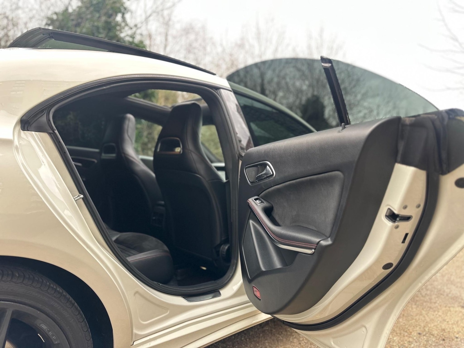 Used Mercedes-Benz CLA 2015 for sale - 76505164: Photo 26