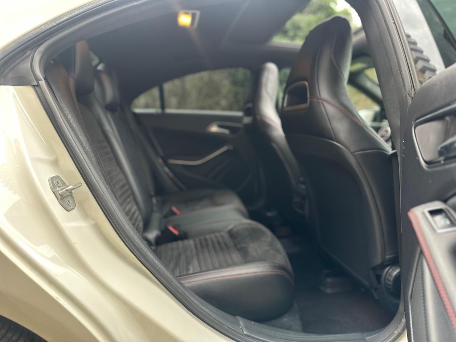 Used Mercedes-Benz CLA 2015 for sale - 76505164: Photo 28