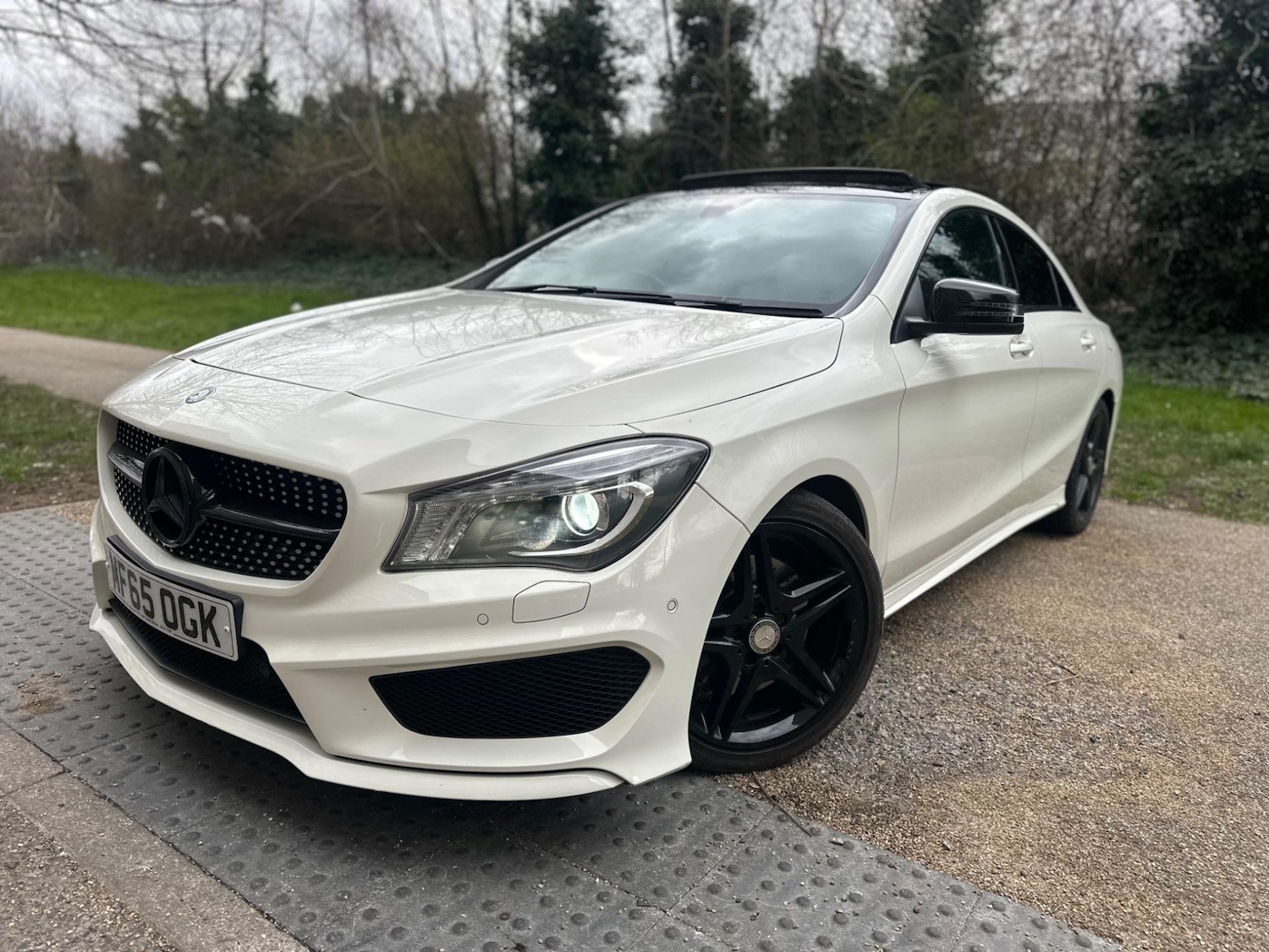 Used Mercedes-Benz CLA 2015 for sale - 76505164: Photo 3