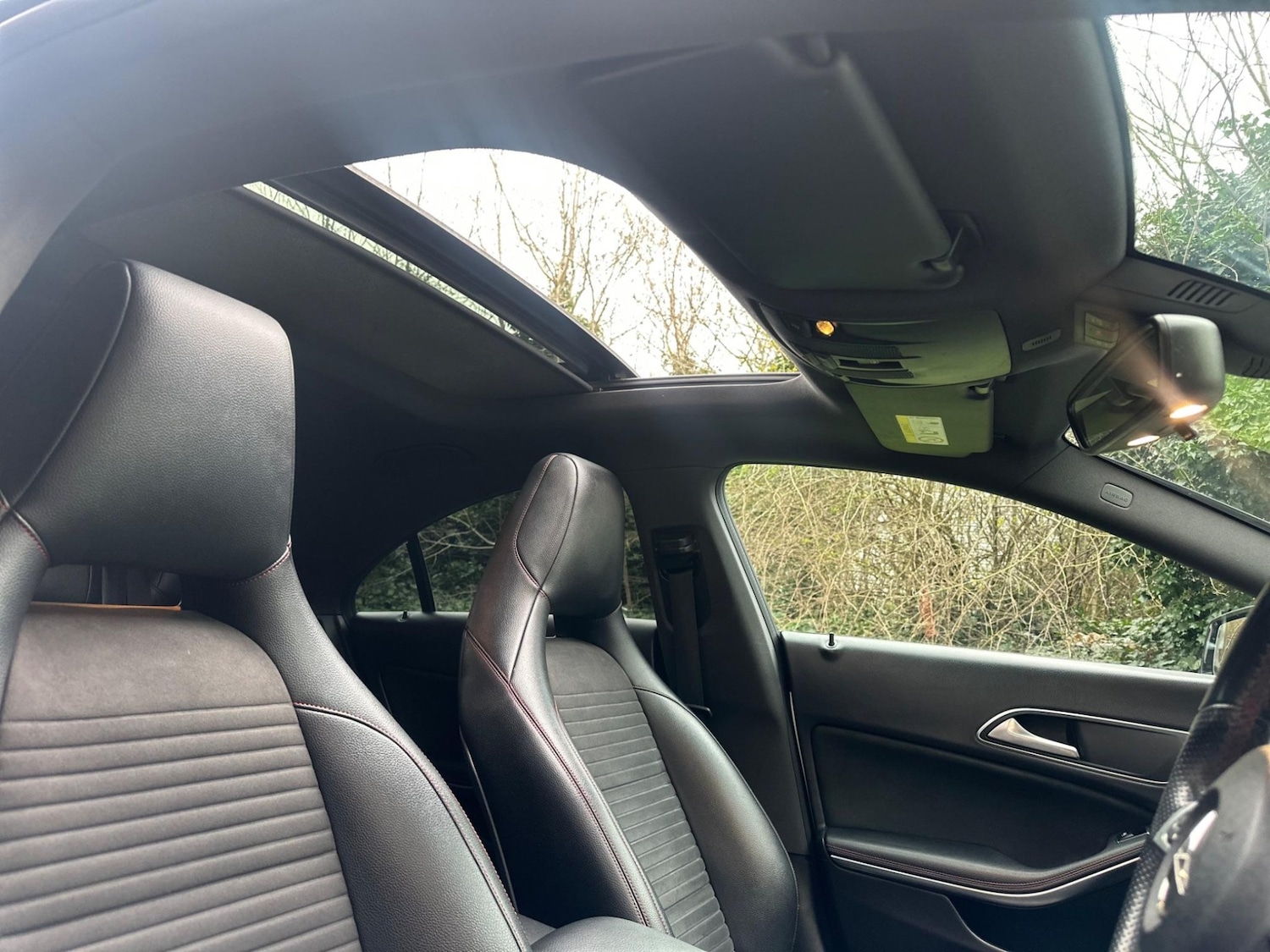 Used Mercedes-Benz CLA 2015 for sale - 76505164: Photo 31