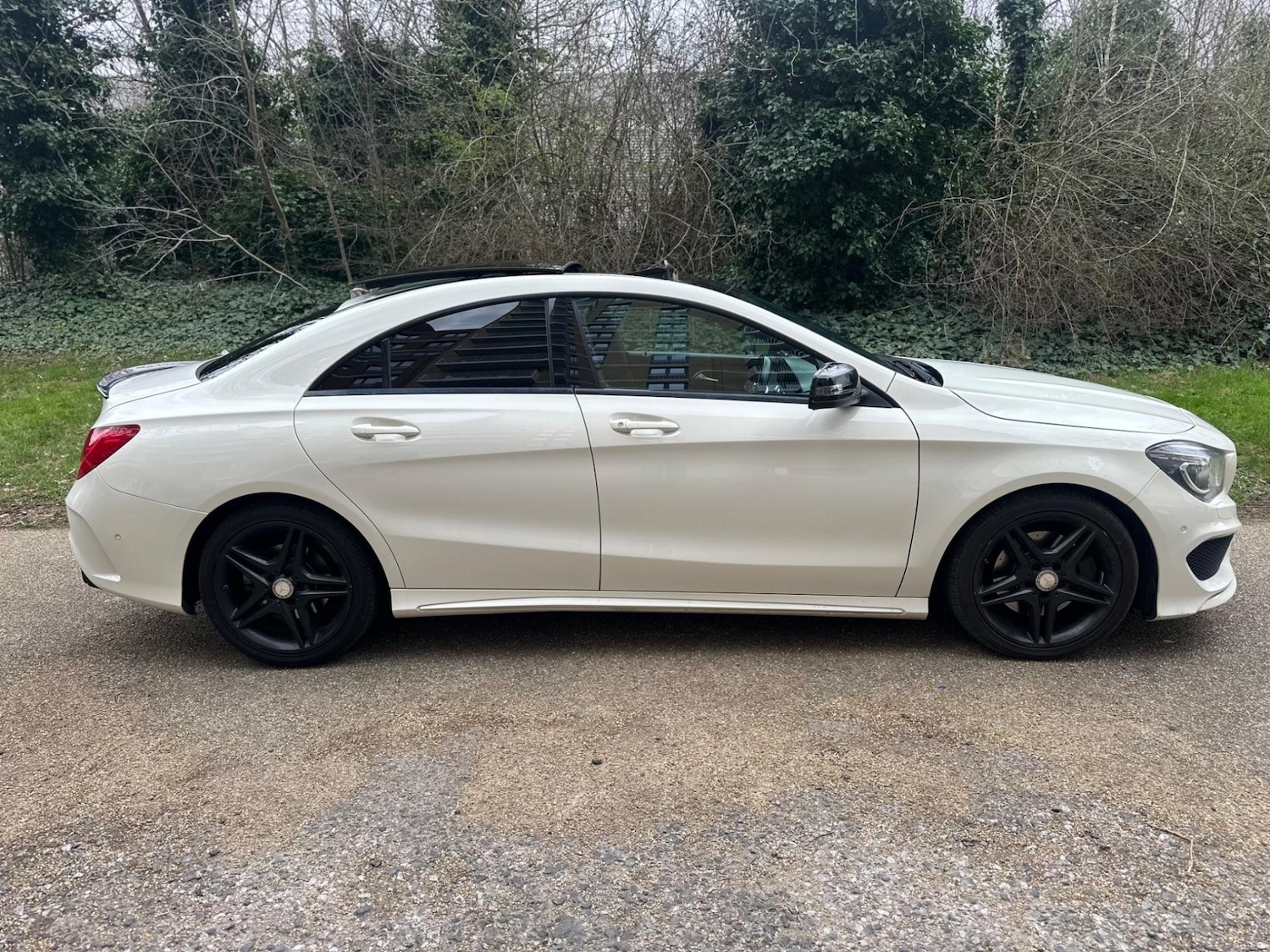 Used Mercedes-Benz CLA 2015 for sale - 76505164: Photo 4