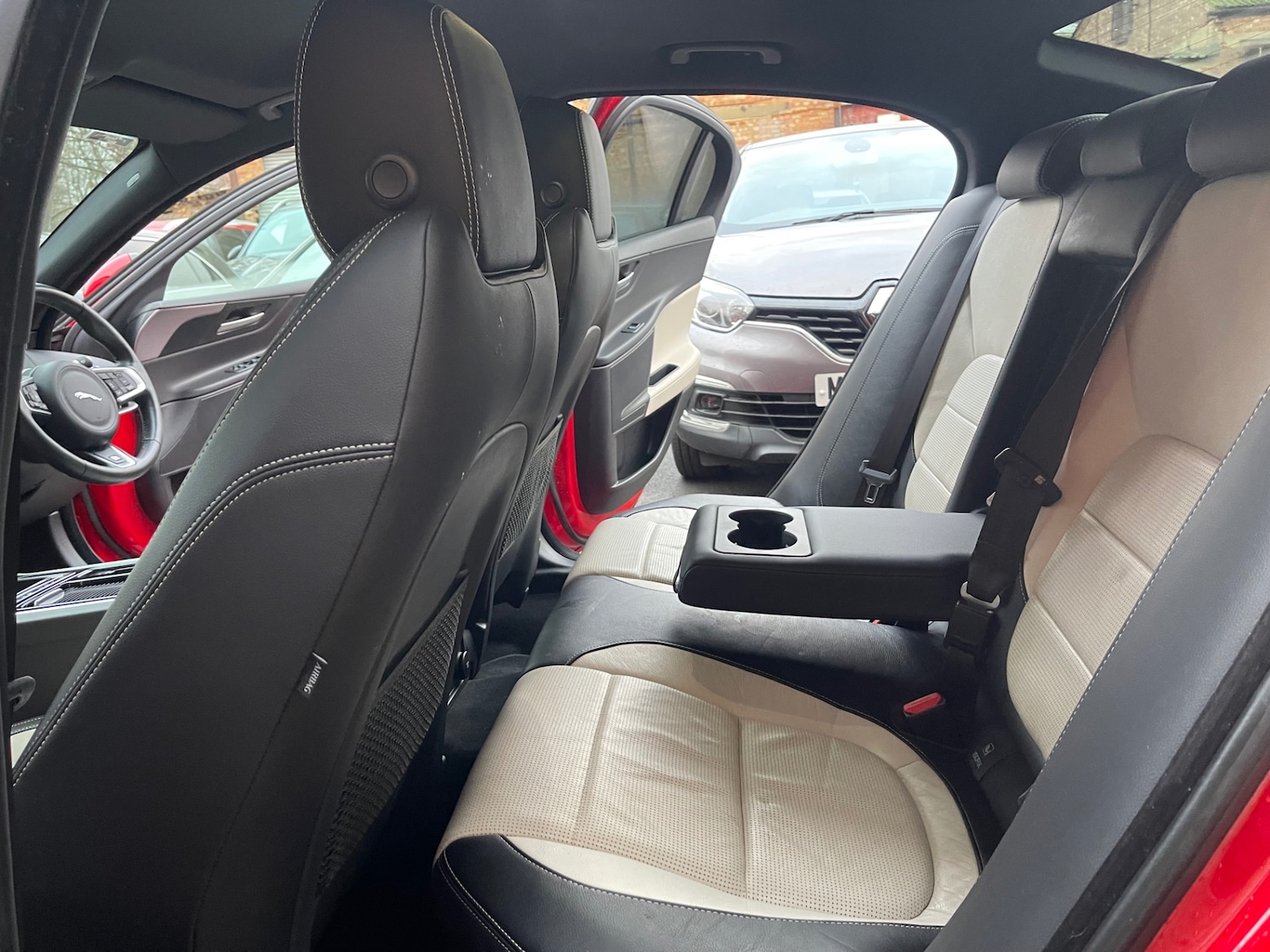 Used Jaguar XE 2019 for sale - 77283046: Photo 14