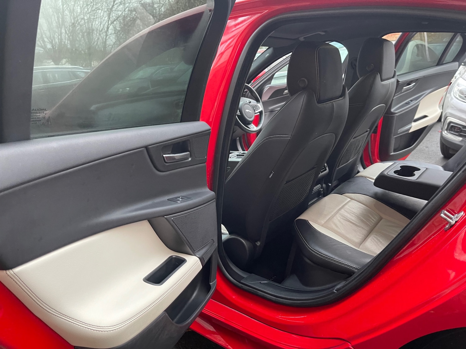 Used Jaguar XE 2019 for sale - 77283046: Photo 15