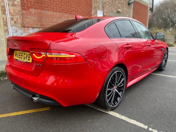 Used Jaguar XE 2019 for sale - 77283046: Photo