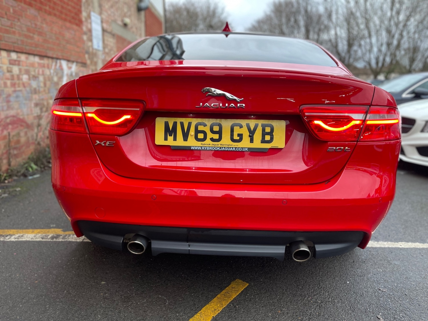 Used Jaguar XE 2019 for sale - 77283046: Photo 3