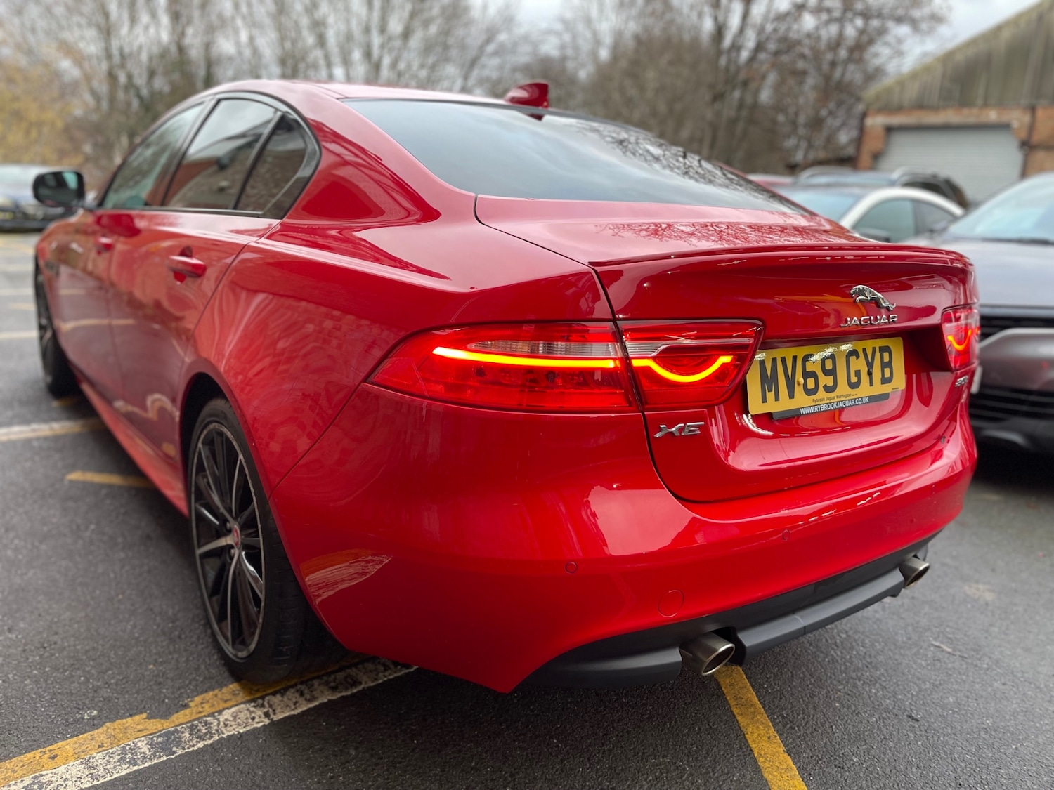 Used Jaguar XE 2019 for sale - 77283046: Photo 4