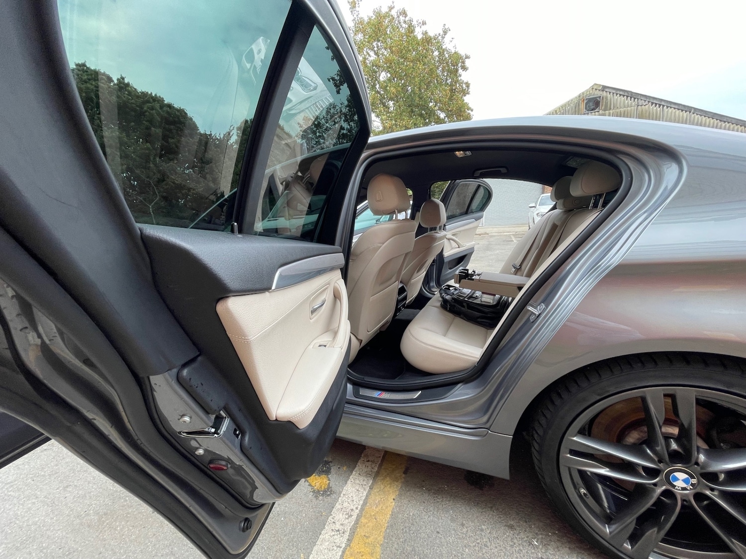 Used BMW 5 Series 2015 for sale - 76492483: Photo 13