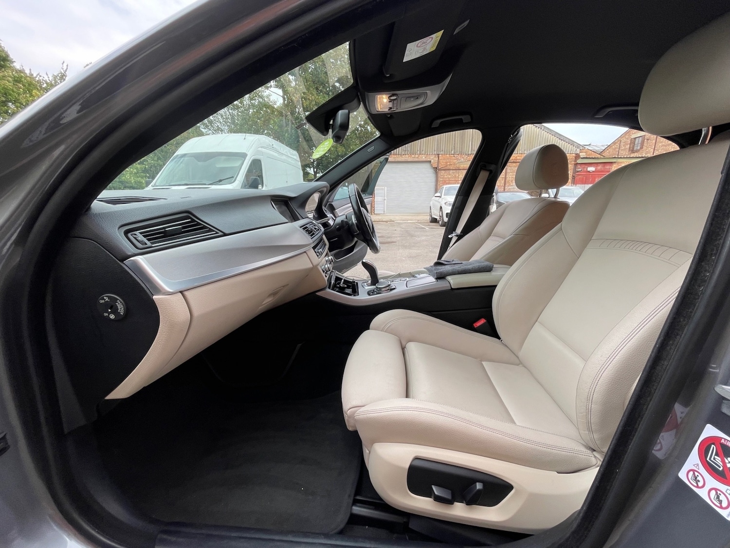 Used BMW 5 Series 2015 for sale - 76492483: Photo 14