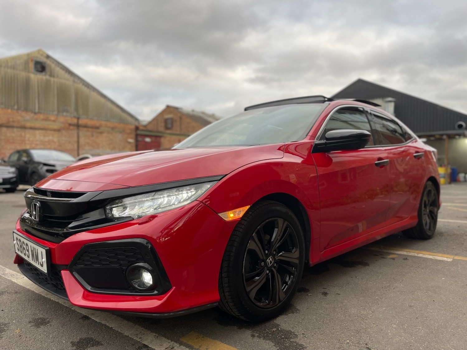 Used Honda Civic 2020 for sale - 76518929: Photo 1