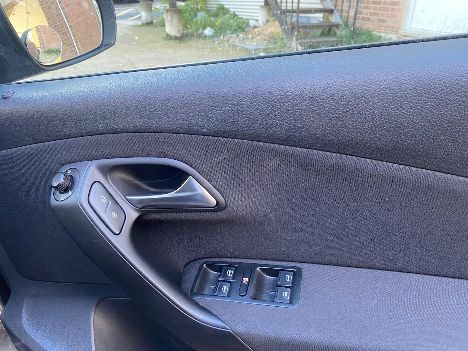 Used Volkswagen Polo 2011 for sale - 76506233: Photo 11