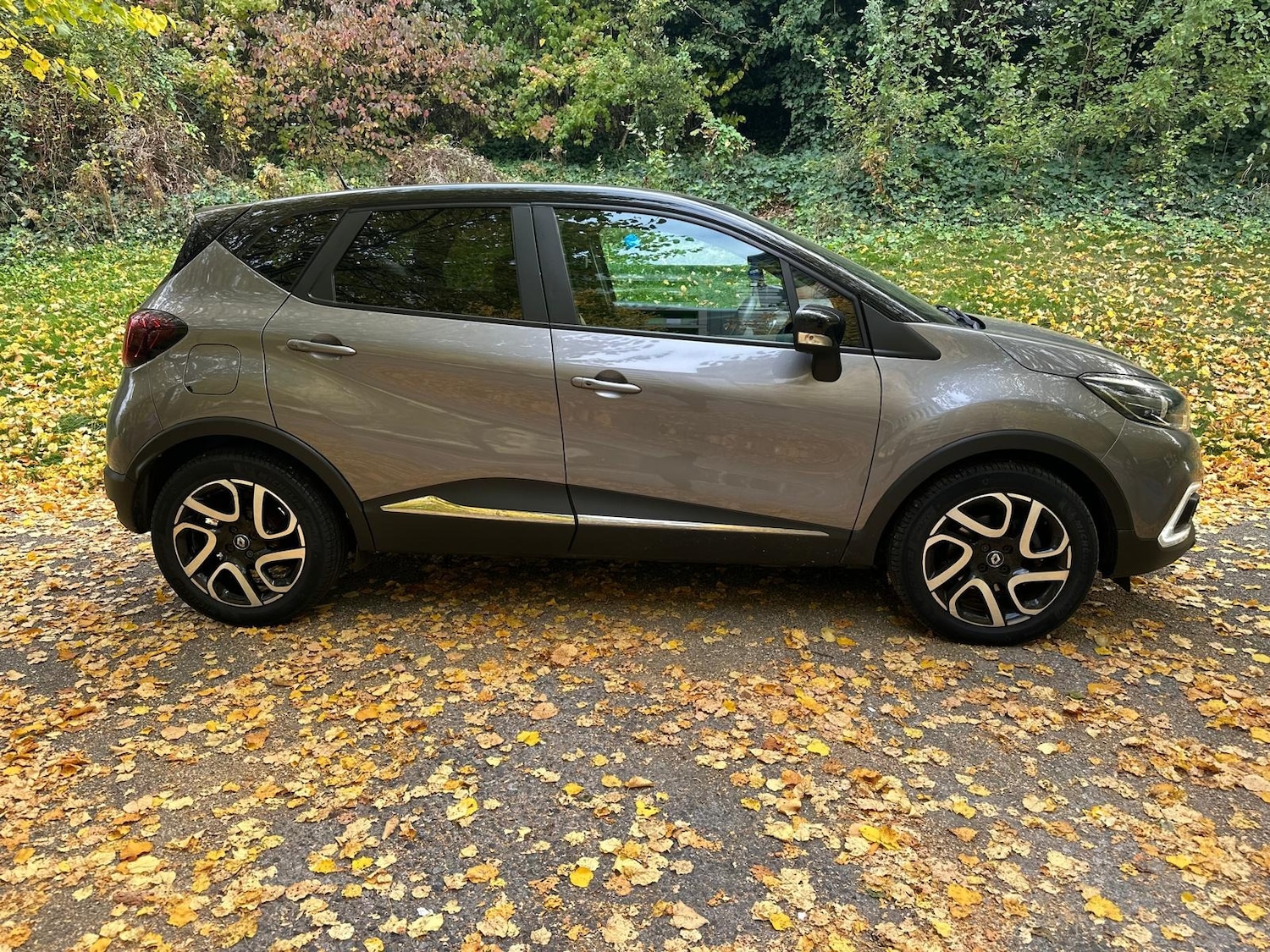 Used Renault Captur 2018 for sale - 76532261: Photo 4