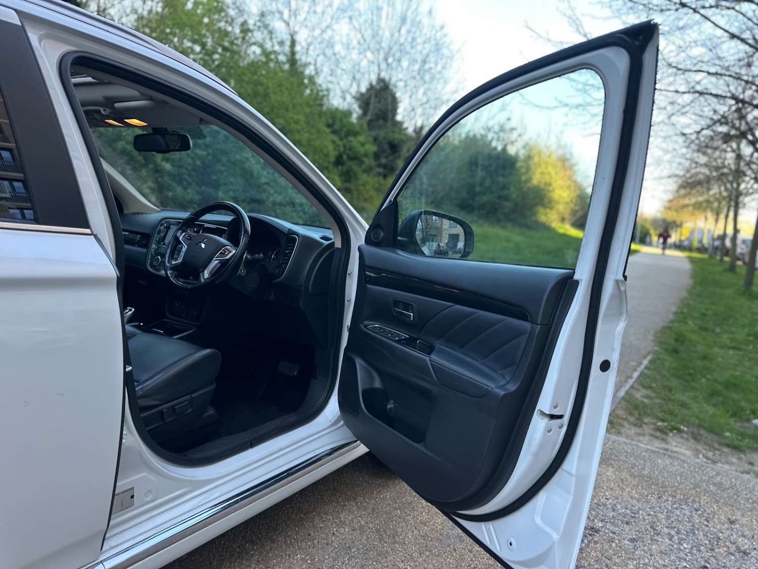 Used Mitsubishi Outlander 2016 for sale - 76505267: Photo 12