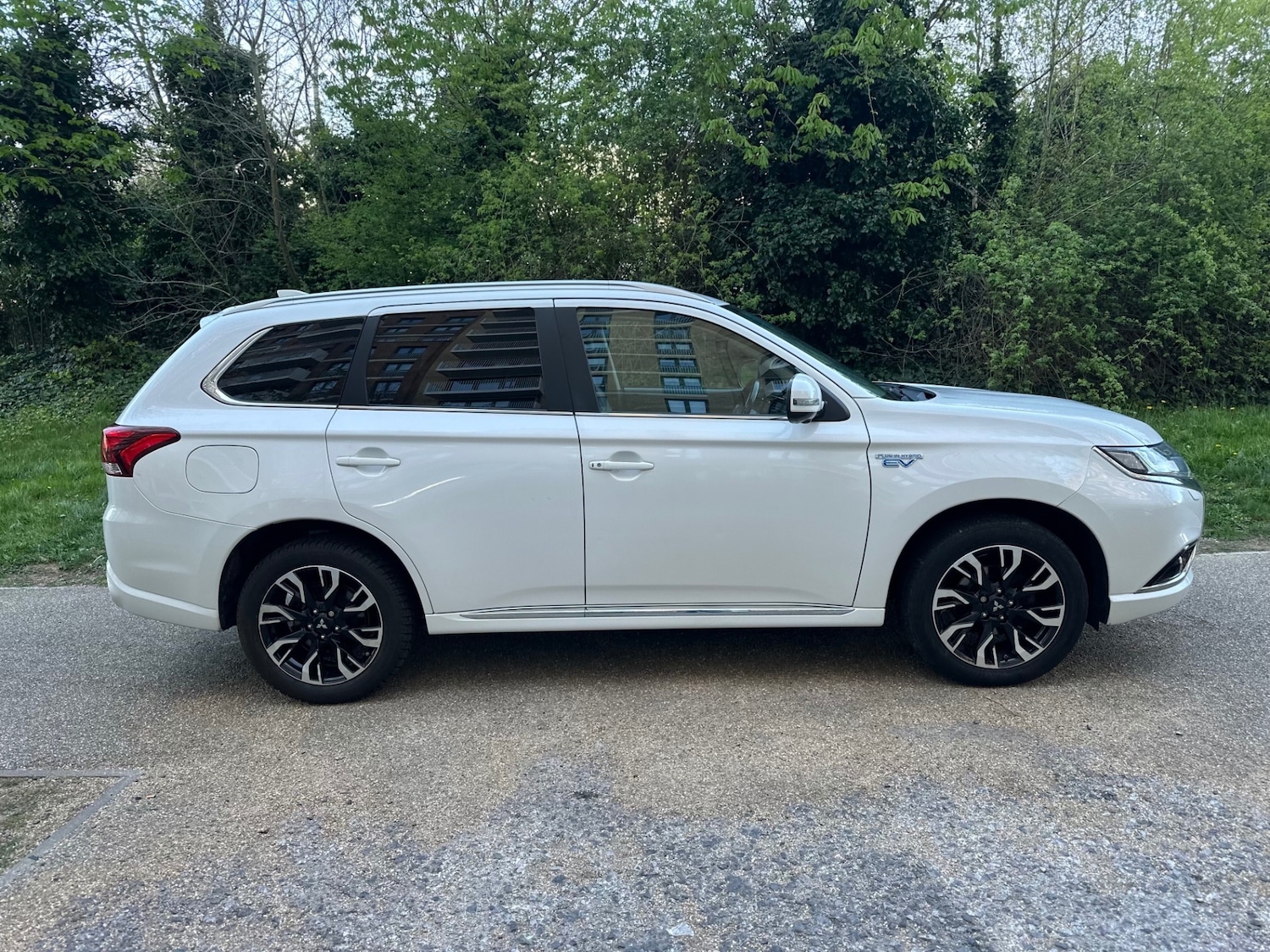 Used Mitsubishi Outlander 2016 for sale - 76505267: Photo 4