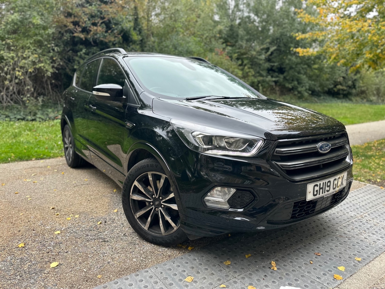 Used Ford Kuga 2019 for sale - 76492329: Photo 1