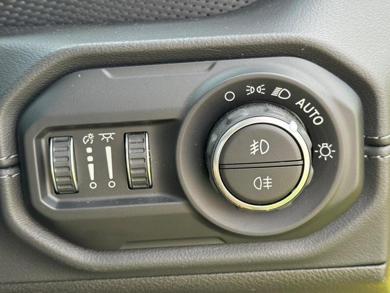 Used Jeep Wrangler 2024 for sale - 76888057: Photo 21