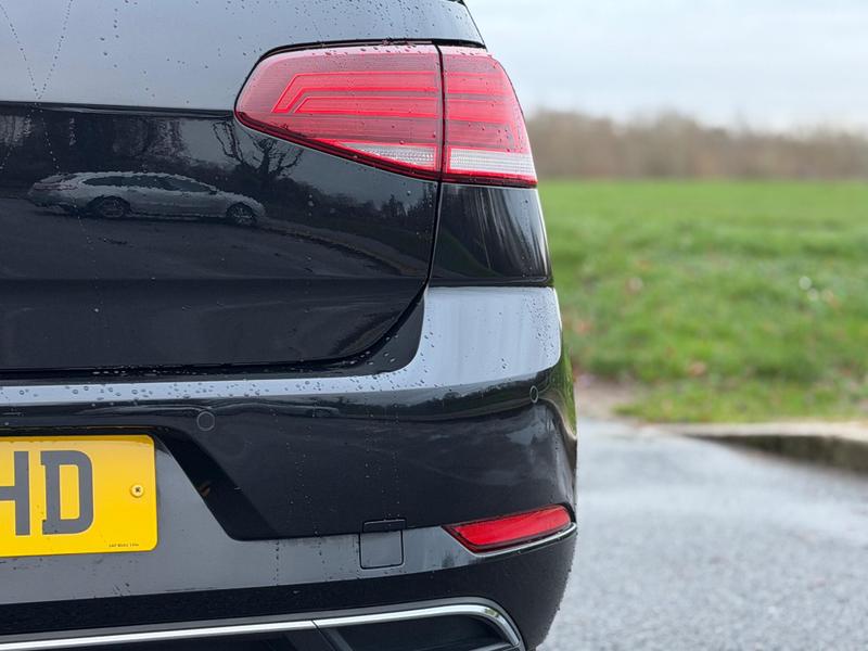 Used Volkswagen Golf 2018 for sale - 76949091: Photo 25