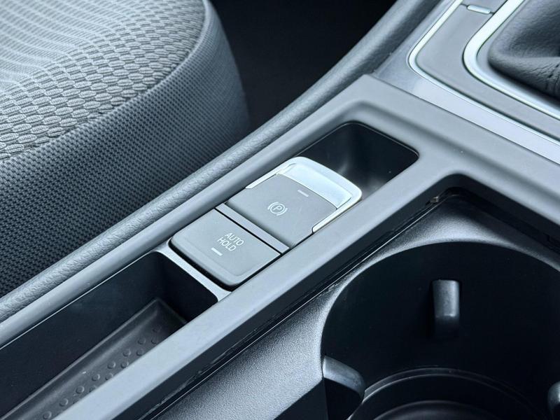 Used Volkswagen Golf 2018 for sale - 76949091: Photo 30