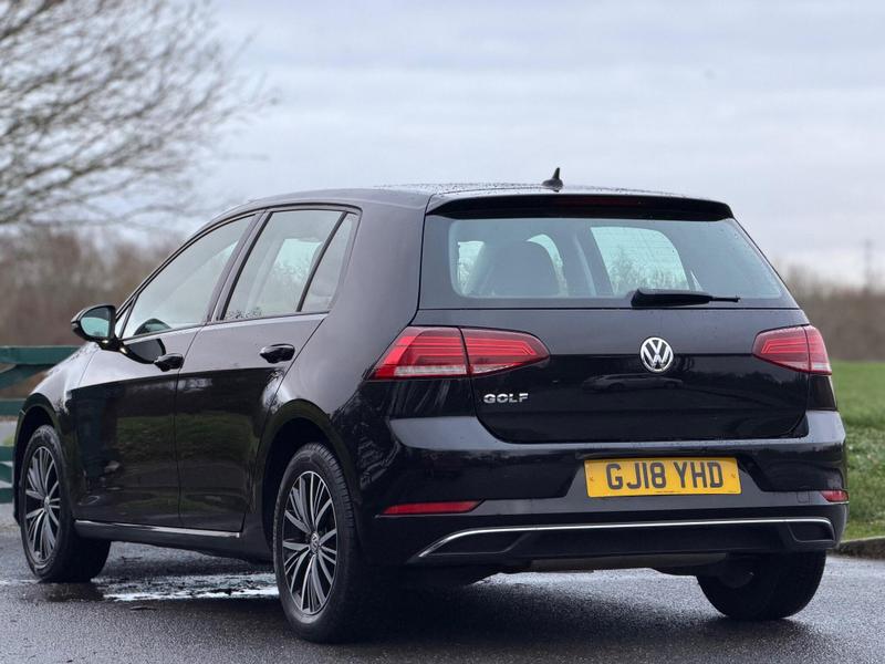 Used Volkswagen Golf 2018 for sale - 76949091: Photo 4