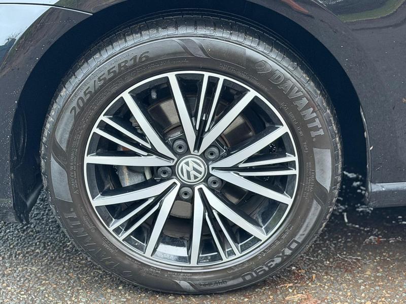 Used Volkswagen Golf 2018 for sale - 76949091: Photo 44