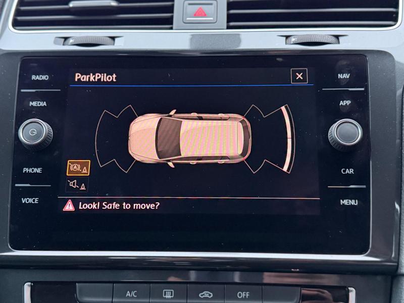 Used Volkswagen Golf 2018 for sale - 76949091: Photo 45