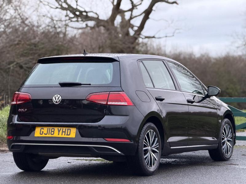 Used Volkswagen Golf 2018 for sale - 76949091: Photo 9