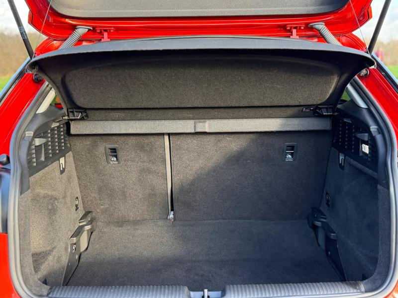 Used Audi Q2 2018 for sale - 76882431: Photo 45