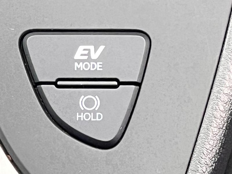 Used Lexus UX 2023 for sale - 76888208: Photo 18