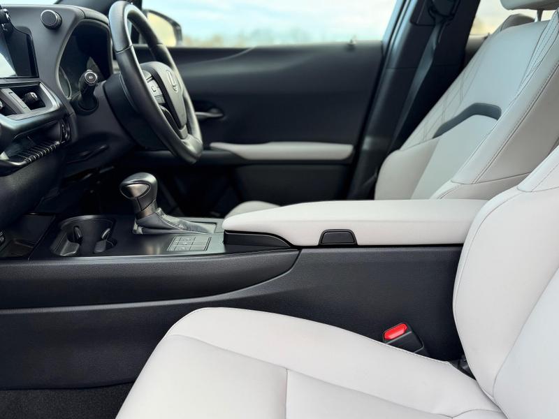 Used Lexus UX 2023 for sale - 76888208: Photo 55