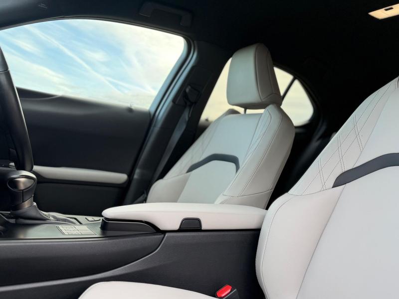 Used Lexus UX 2023 for sale - 76888208: Photo 56