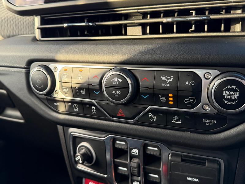 Used Jeep Wrangler 2024 for sale - 78011207: Photo 12