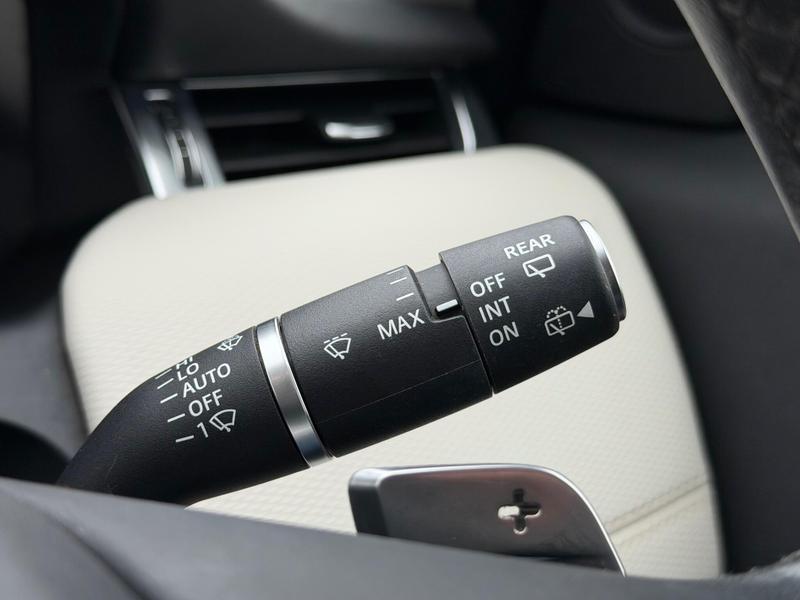 Used Land Rover Discovery Sport 2023 for sale - 76888130: Photo 26