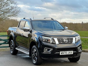 Used Nissan Navara 2020 for sale - 77435200: Photo