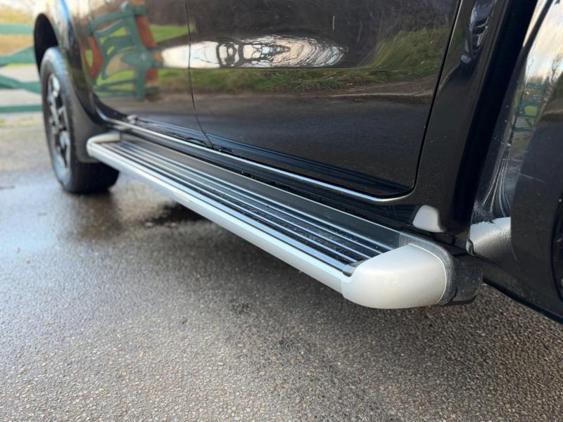 Used Nissan Navara 2020 for sale - 77435200: Photo 55