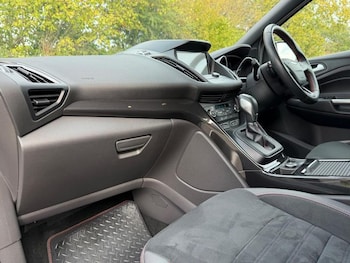 Used Ford Kuga 2018 for sale - 76888145: Photo