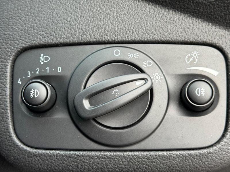 Used Ford Kuga 2018 for sale - 76888145: Photo 41