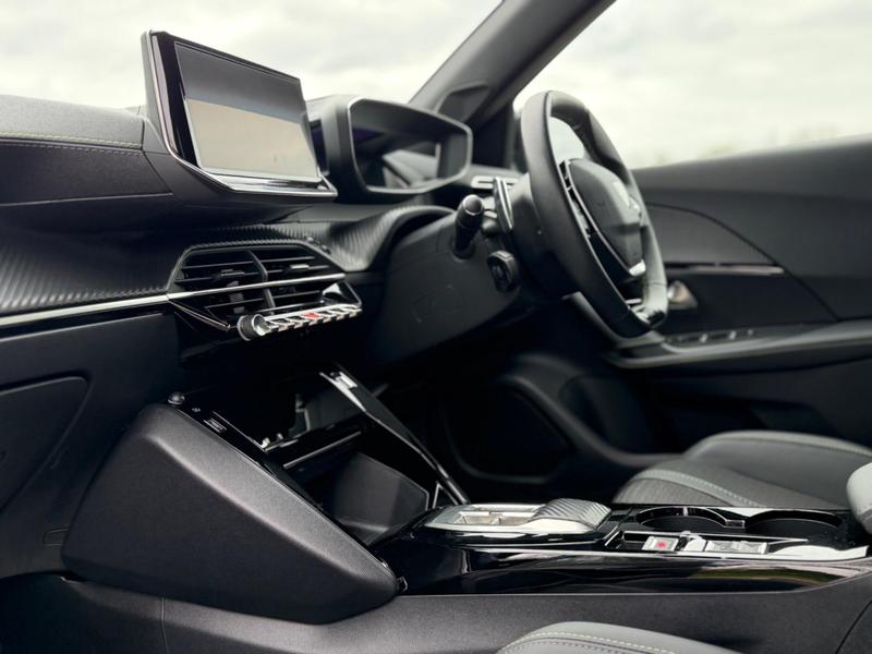 Used Peugeot 2008 2024 for sale - 78025692: Photo 11