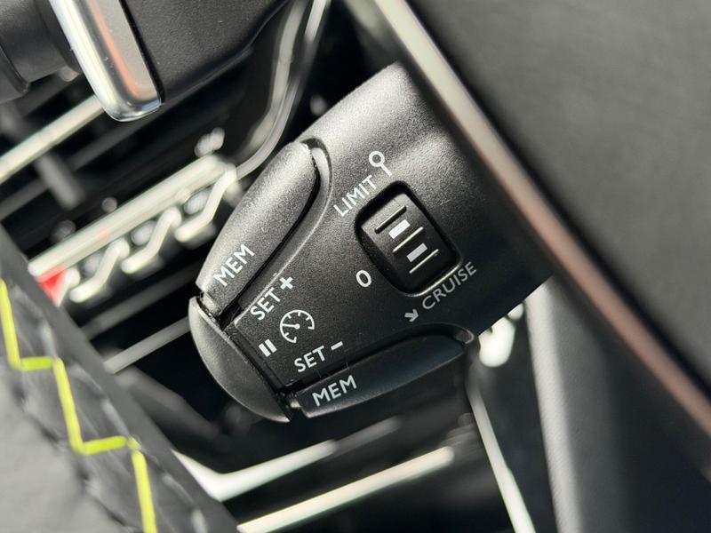 Used Peugeot 2008 2024 for sale - 78025692: Photo 18