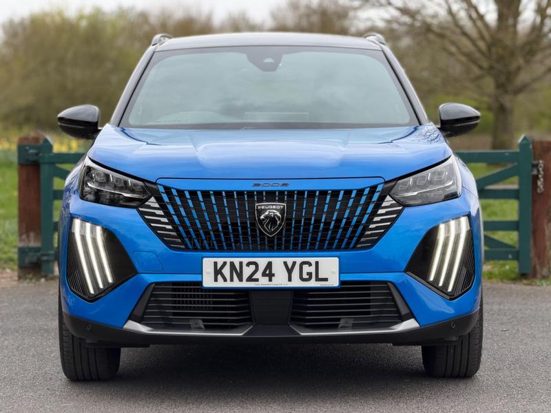 Used Peugeot 2008 2024 for sale - 78025692: Photo 2