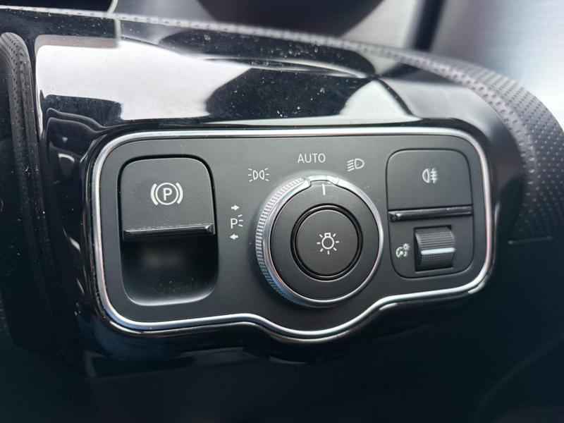 Used Mercedes-Benz A-Class 2018 for sale - 77025835: Photo 22