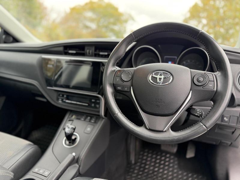 Used Toyota Auris 2016 for sale - 77248616: Photo 40