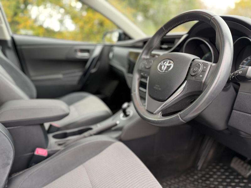 Used Toyota Auris 2016 for sale - 77248616: Photo 52