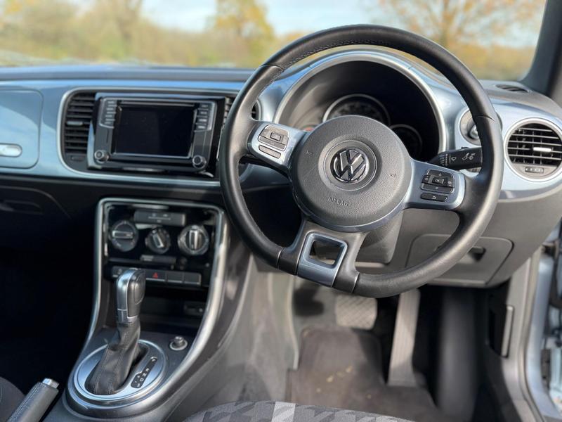 Used Volkswagen Beetle 2017 for sale - 76888206: Photo 42