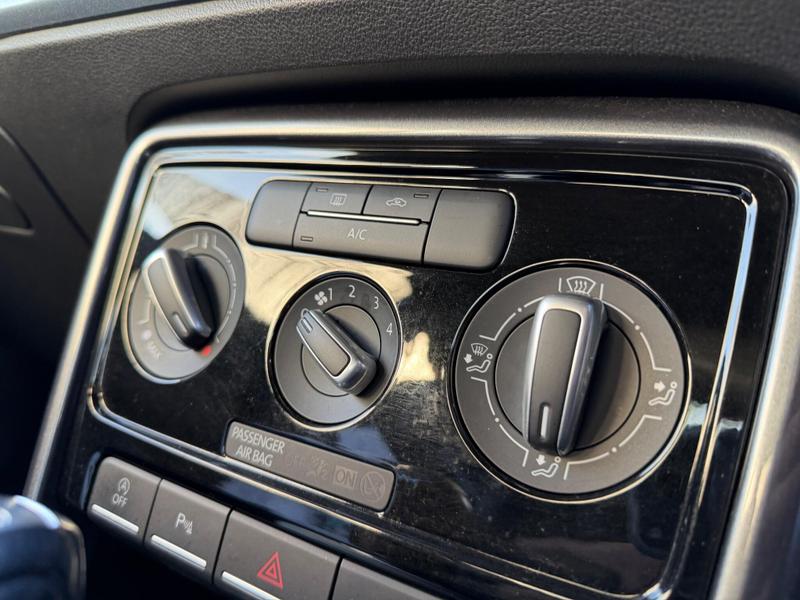 Used Volkswagen Beetle 2017 for sale - 76888206: Photo 52